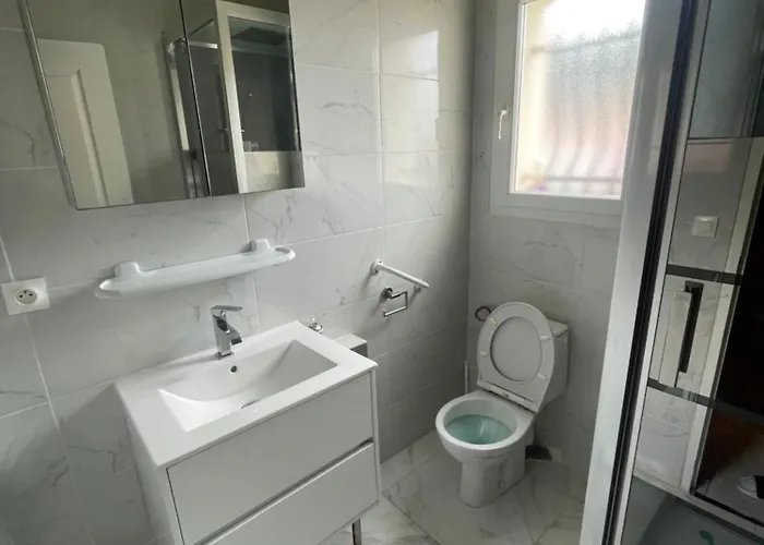 Lit Double * Canaules-et-Argentieres